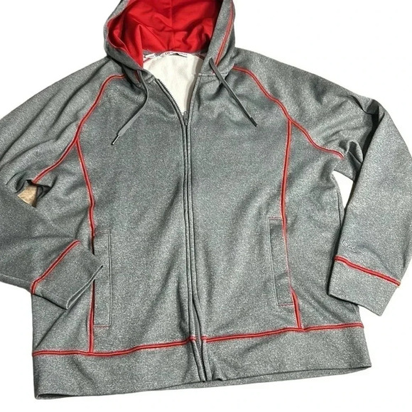 Cutter & Buck hoodie.Men medium.Grey,red trim , embroidered trim ,front zip - Picture 9 of 13